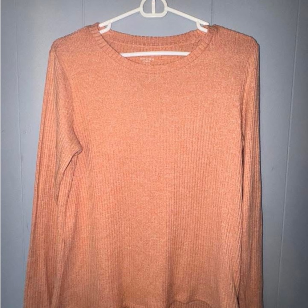 Women's Peach Sweater